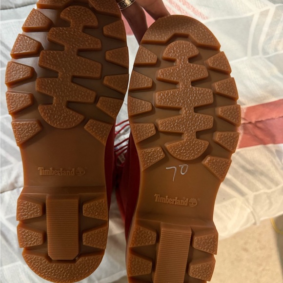 Timberland Bold Red Lace-Up Boots - Picture 4 of 10